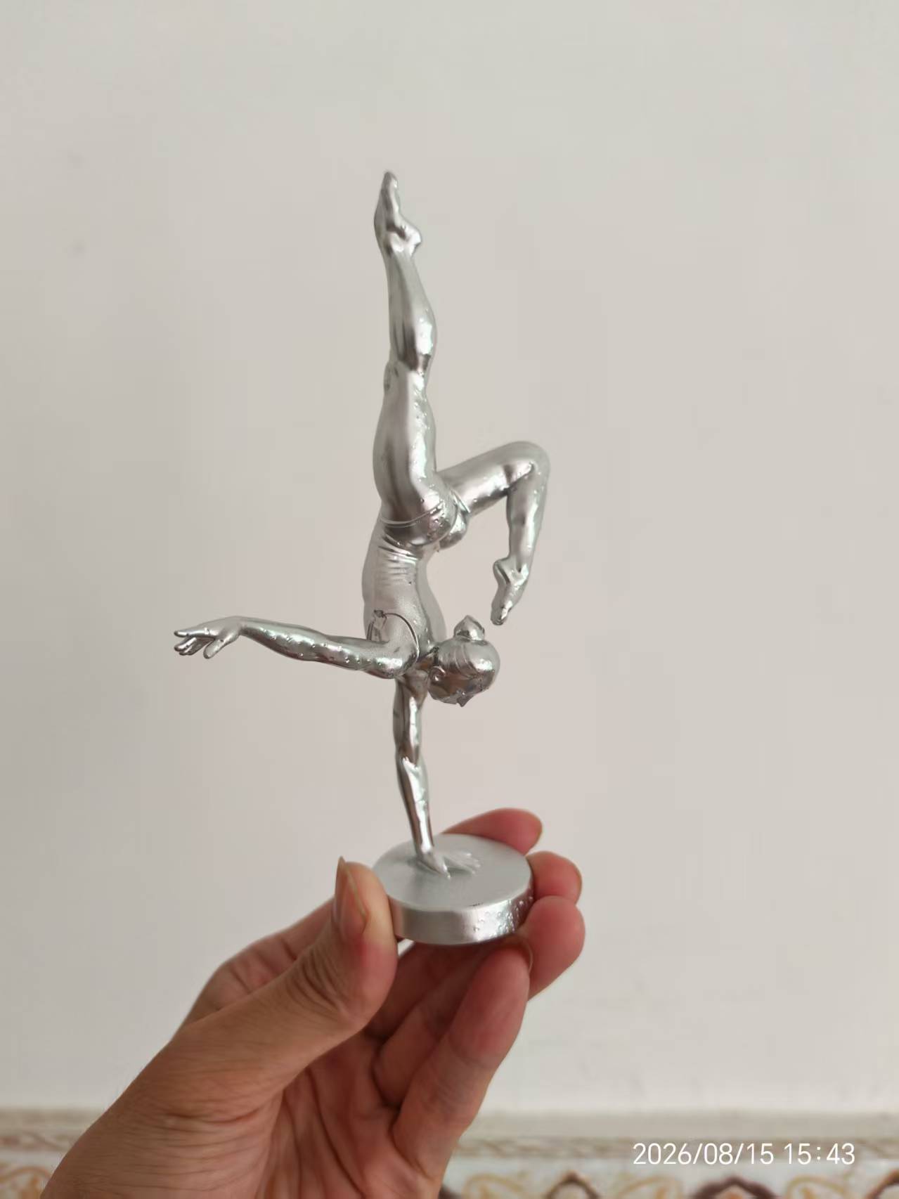 3D Printing Nyc - Patung penari balet penyeimbang satu tangan